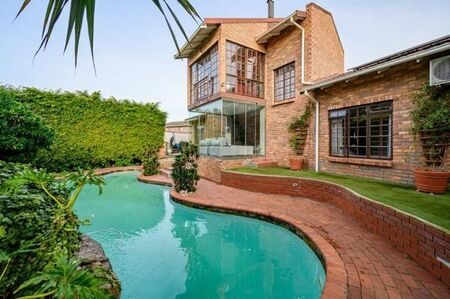 4 Bedroom House in Summerstrand