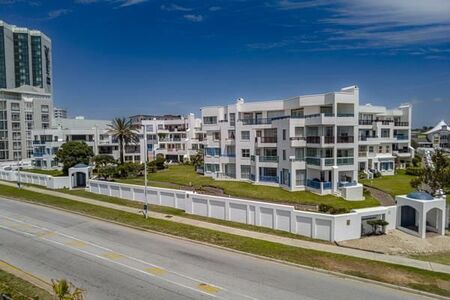 2 Bedroom Apartment in Summerstrand