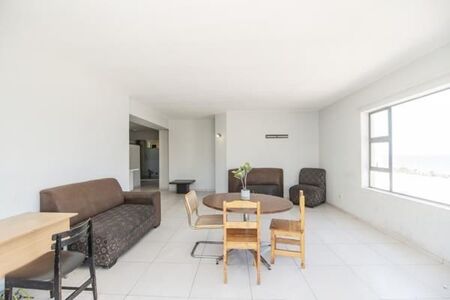 1 Bedroom Apartment in Humewood