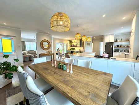 3 Bedroom Townhouse in Lovemore Heights