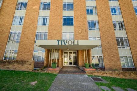 1 Bedroom Apartment in Humewood