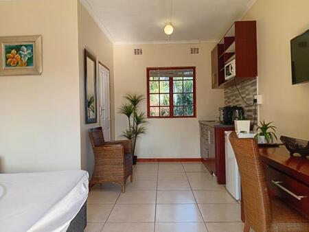 Studio apartment in Selborne