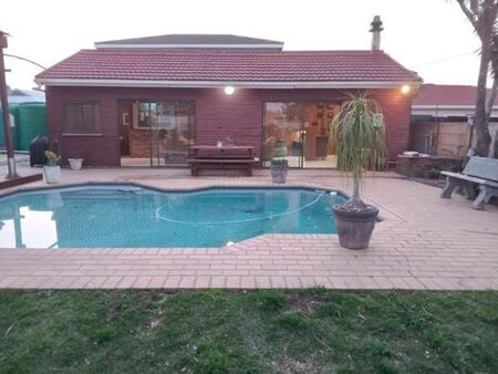 Studio apartment in Cambridge