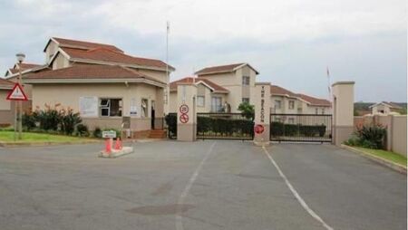 3 Bedroom Apartment in Beacon Bay