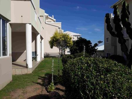 2 Bedroom Apartment in Beacon Bay