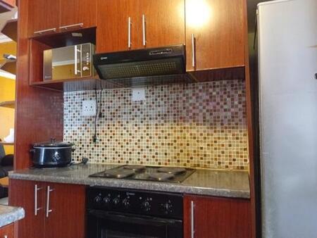 4 Bedroom Apartment in Amalinda