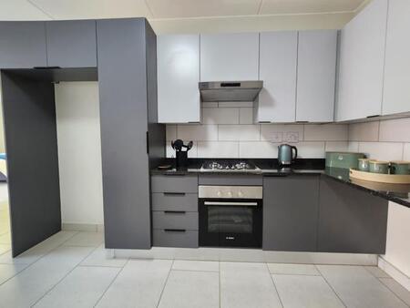 2 Bedroom Apartment in Bedford Gardens