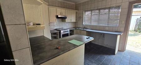 3 Bedroom House in Three Rivers North