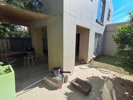 3 Bedroom Townhouse in Vanderbijlpark Sw