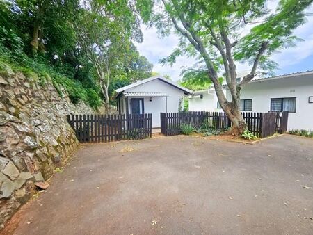 1 Bedroom Apartment in Amanzimtoti