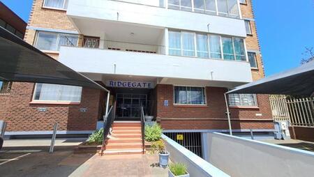 2 Bedroom Flat in Amanzimtoti