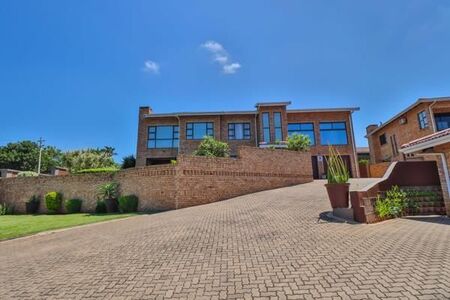 4 Bedroom Townhouse in Warner Beach