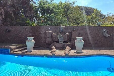 4 Bedroom House in Amanzimtoti