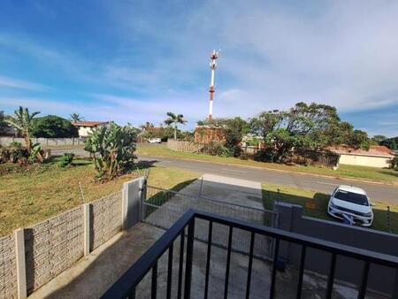 1 Bedroom Apartment in Athlone Park