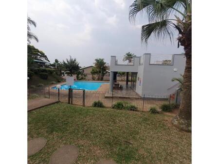 3 Bedroom Apartment in Amanzimtoti