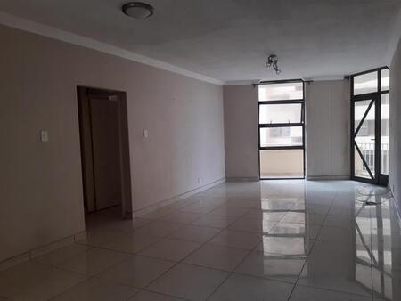1 Bedroom Flat in Amanzimtoti