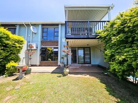 3 Bedroom Apartment in Amanzimtoti