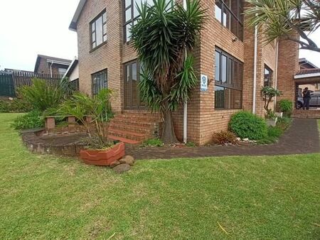 4 Bedroom Townhouse in Warner Beach