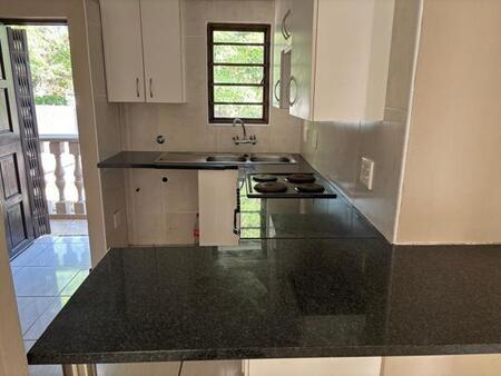 2 Bedroom Apartment in Uvongo