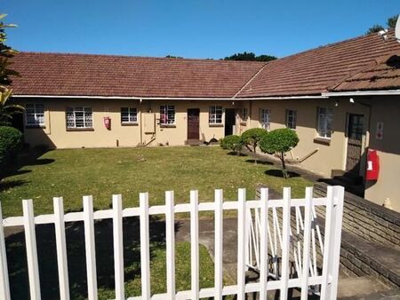 2 Bedroom Apartment in Uvongo