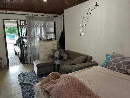 1 Bedroom House in Brackenham