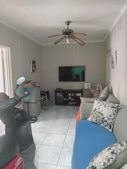 1 Bedroom House in Arboretum