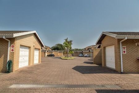 3 Bedroom Duplex in Meer En See