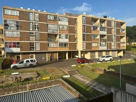 1 Bedroom Apartment in Empangeni Central