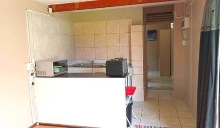 Studio apartment in Atholl Heights