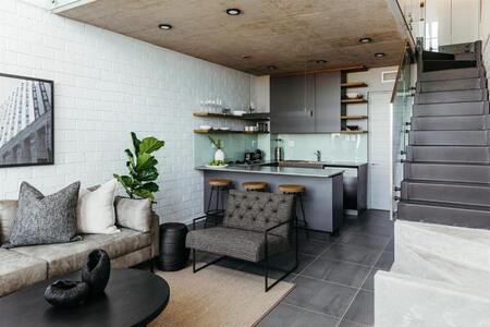 1 Bedroom Apartment in Umhlanga Rocks