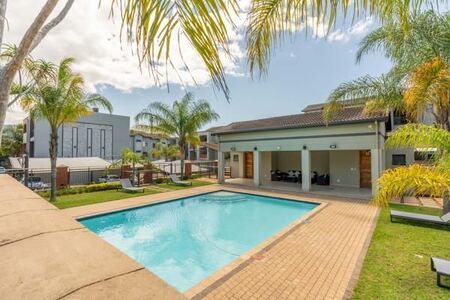 2 Bedroom Apartment in Umhlanga Ridge