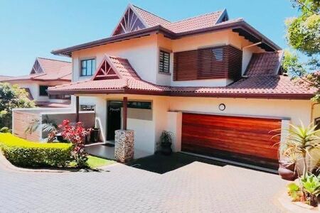 4 Bedroom House in Izinga Estate