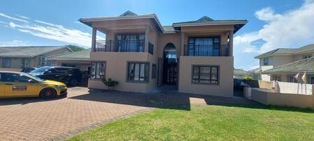 4 Bedroom House in Somerset Park