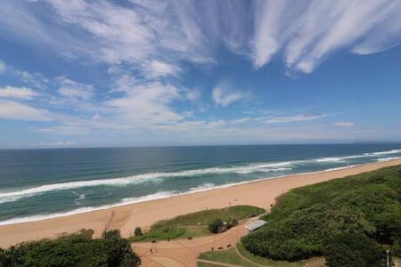 2 Bedroom Apartment in Umhlanga Rocks