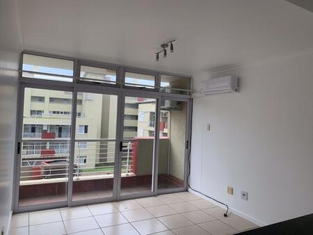 1 Bedroom Apartment in Umhlanga Ridge