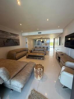 3 Bedroom Apartment in Umhlanga Ridge