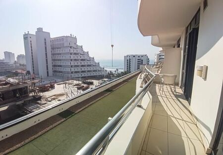 2 Bedroom Apartment in Umhlanga Rocks