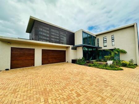 4 Bedroom House in Umhlanga Rocks
