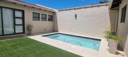 4 Bedroom Apartment in Umhlanga Rocks