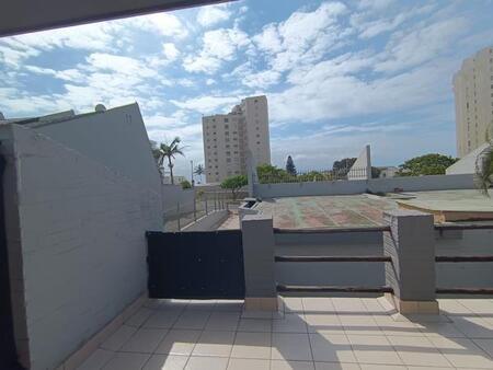 2 Bedroom Apartment in Umhlanga Rocks