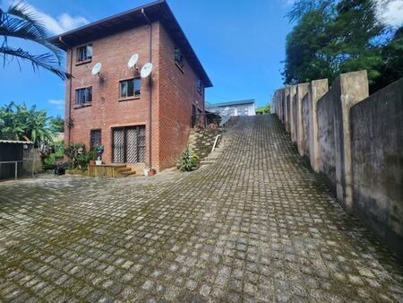 2 Bedroom Apartment in Escombe