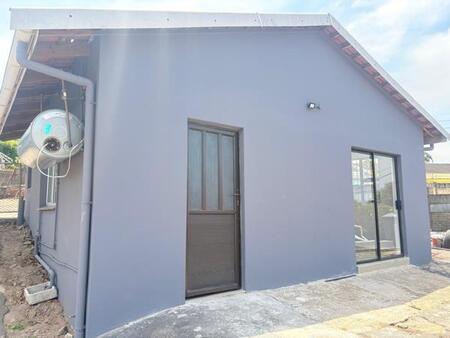 2 Bedroom Apartment in Escombe