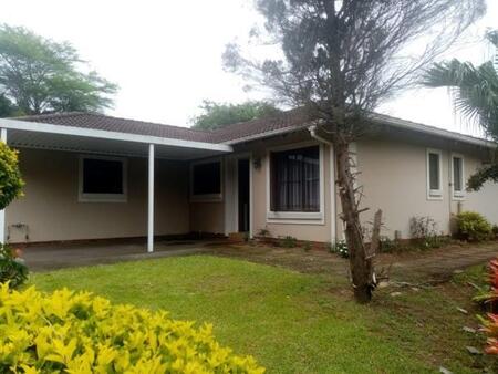 3 Bedroom Simplex in Malvern