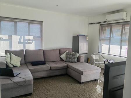 2 Bedroom Simplex in Escombe