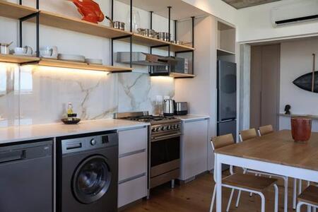 2 Bedroom Apartment in Sea Point