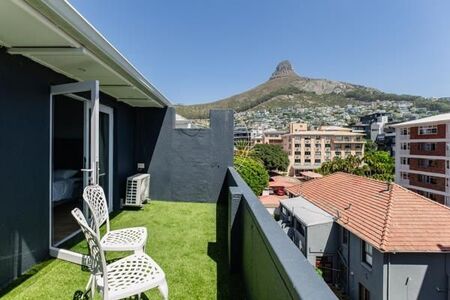 3 Bedroom Apartment in Sea Point