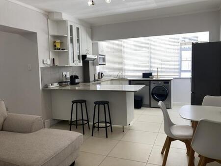 2 Bedroom Apartment in Sea Point