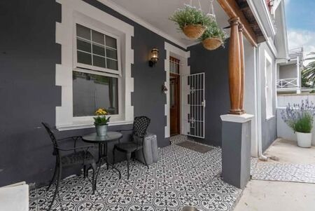 2 Bedroom House in Green Point