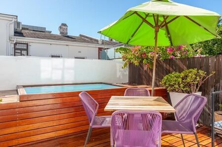 2 Bedroom Townhouse in Green Point