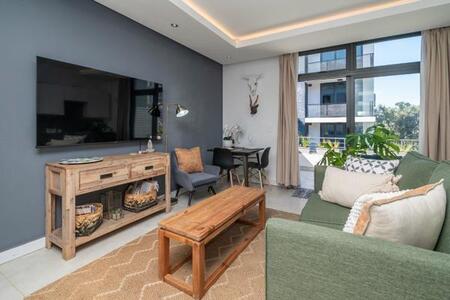 1 Bedroom Apartment in Green Point